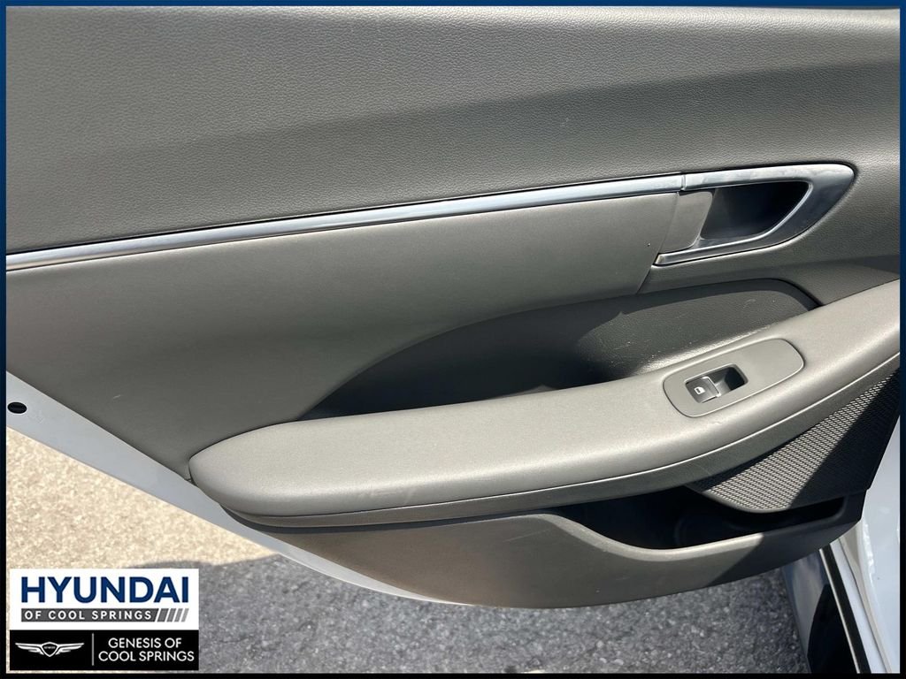 Used 2020 Gray Hyundai SEL Plus image 20