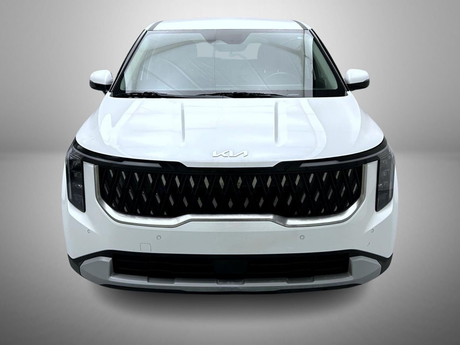 Used 2025 White Kia LXS image 2