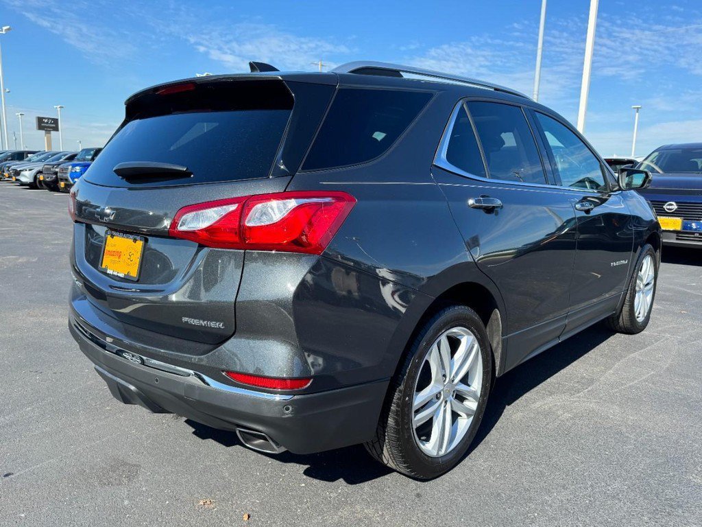 Used 2020 Gray Chevrolet Premier image 3