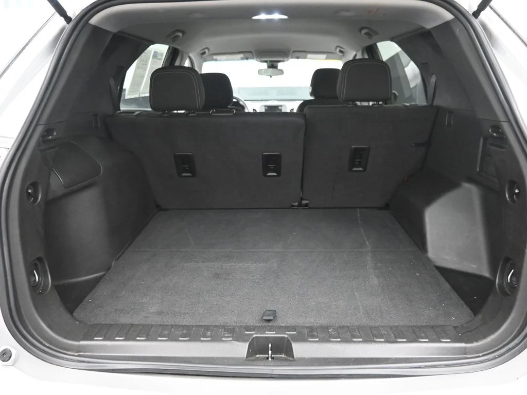 Certified Used 2022 Silver Chevrolet LT image 11