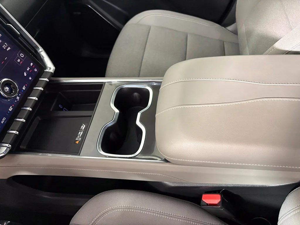 Used 2026 White GMC Elevation image 30