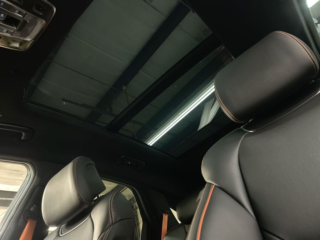 2026 GENESIS GV70 Sport Advanced - Photo 38