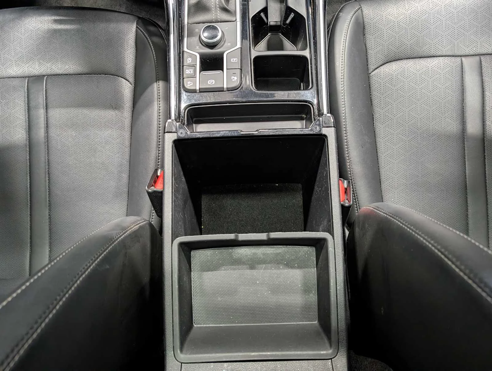 Used 2022 RED Kia SX image 19