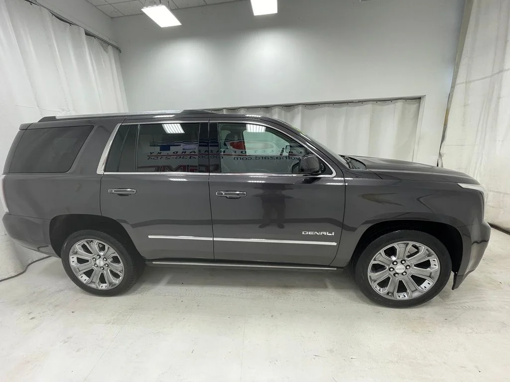 Used 2015 Gray GMC Denali image 3