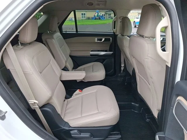 2023 Ford Explorer XLT - Photo 25