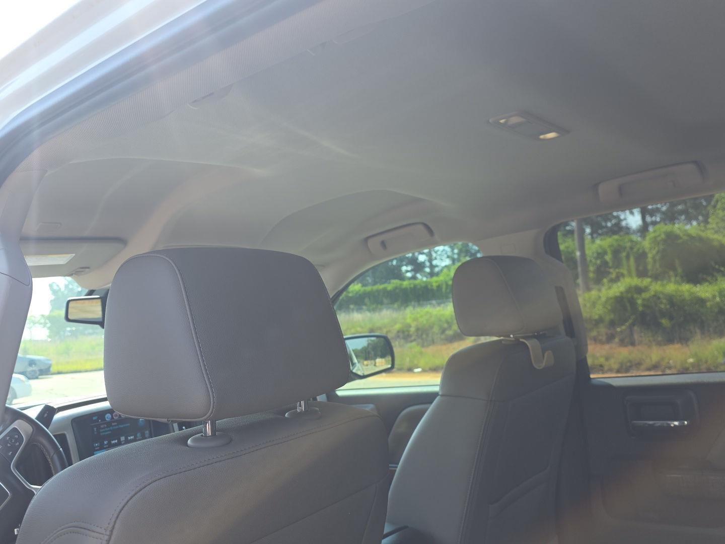Used 2017 White Frost Tricoat GMC SLT image 52