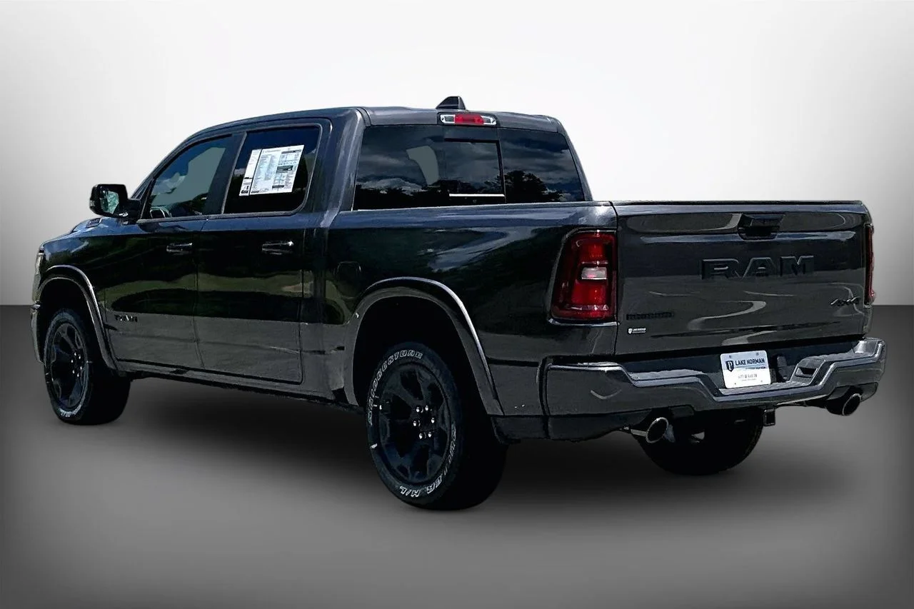 New 2026 Granite Crystal Metallic Clearcoat RAM Big Horn/Lone Star image 6