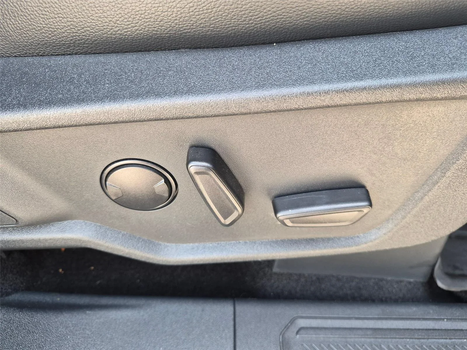 Used 2022 Carbonized Gray Metallic Ford Badlands image 34