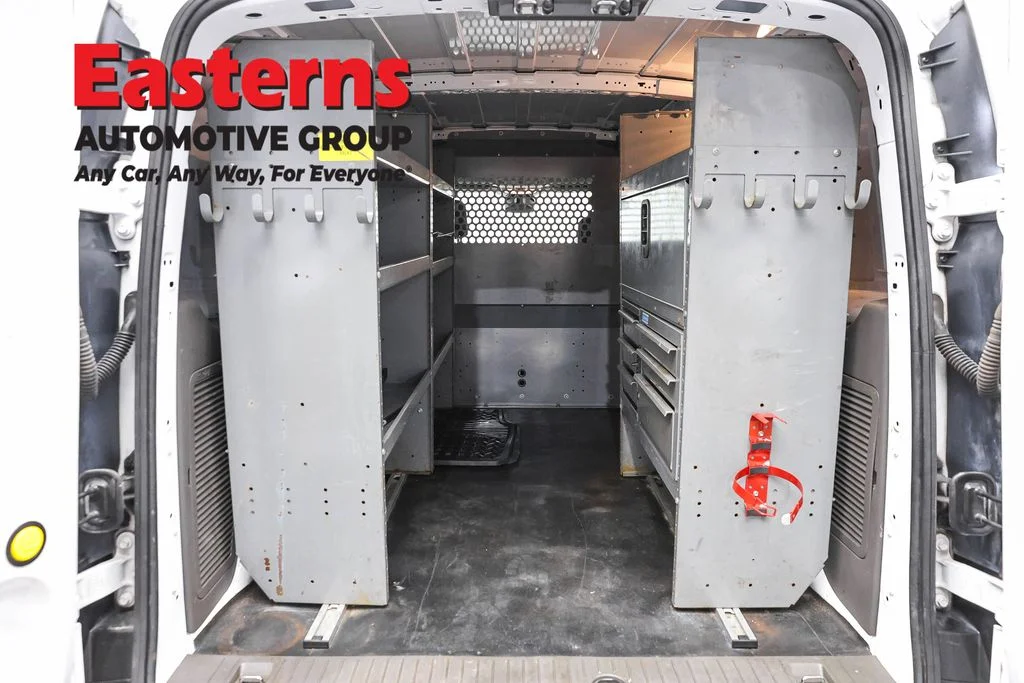 Used 2019 White Ford XL image 9