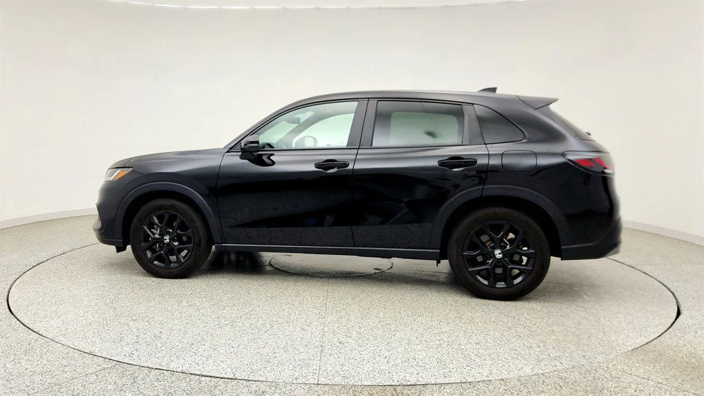 Used 2025 Crystal Black Pearl Honda Sport AWD CVT image 8