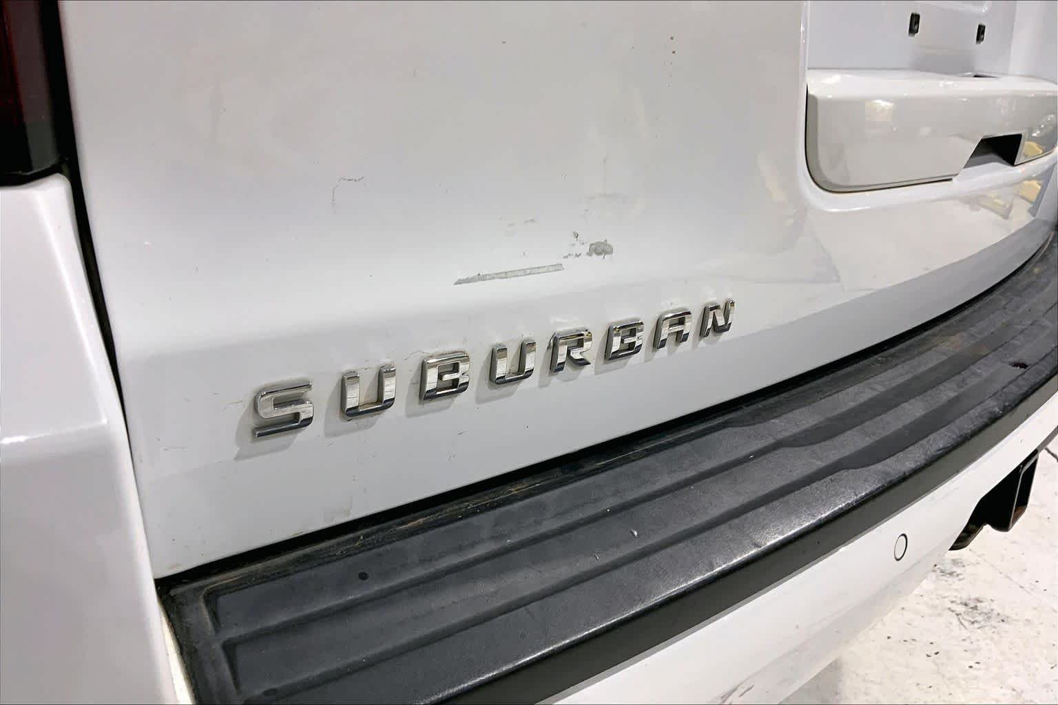 Used 2019 Summit White Chevrolet LT image 30