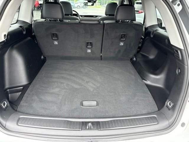 Used 2023 White Jeep Limited image 20