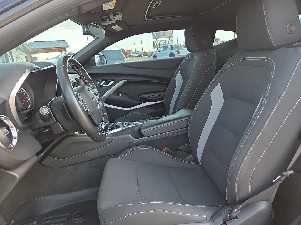 Used 2018 Black Chevrolet 1LT image 16