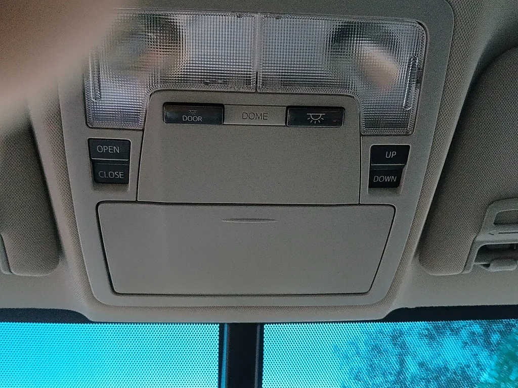 Used 2014 Magnetic Gray Metallic Toyota XLE image 24