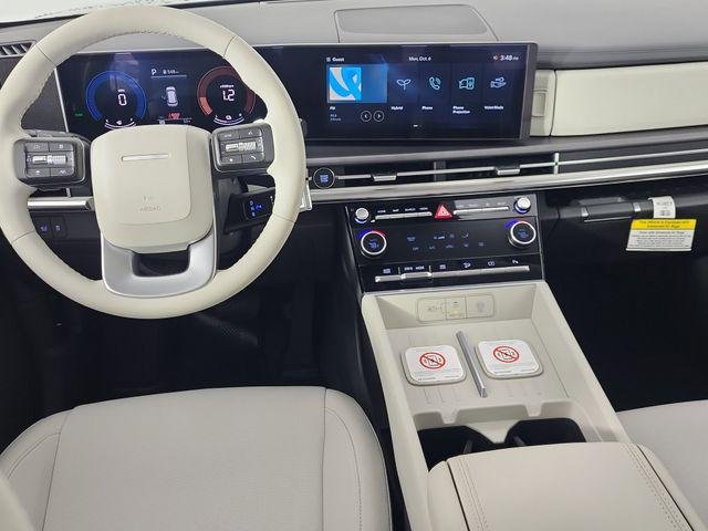New 2026 White Hyundai SE image 14