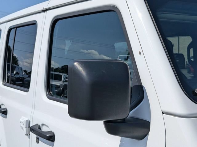 Used 2024 White Jeep Sahara image 11