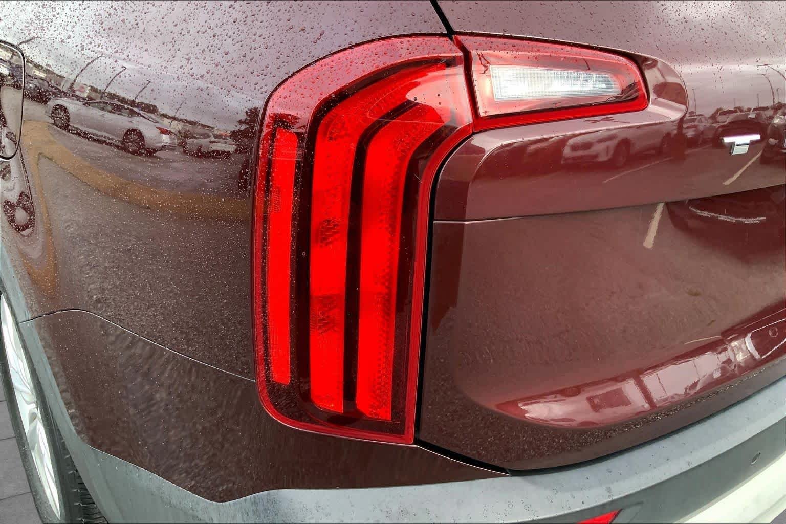 Used 2020 Sangria Kia LX image 26