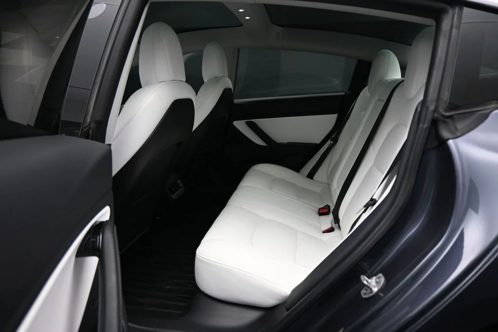 Used 2020  Tesla Performance image 25