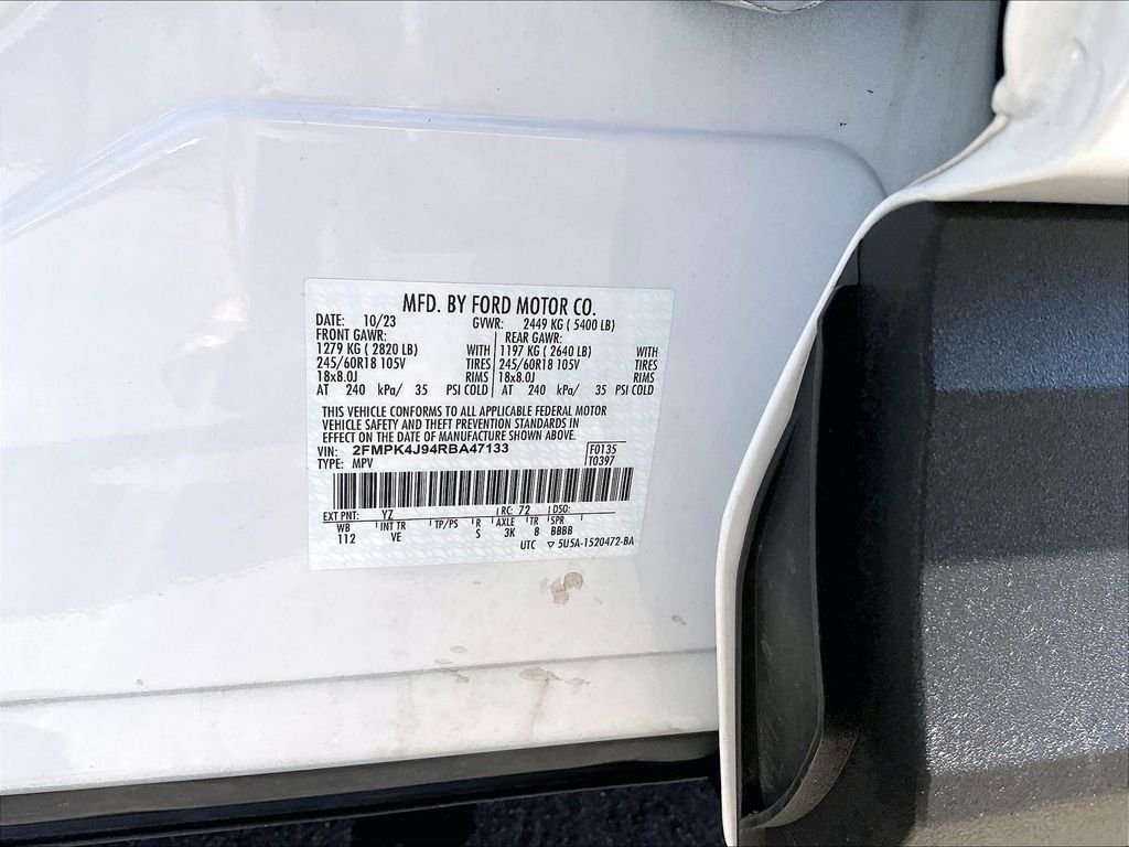 Used 2024 White Ford SEL image 33