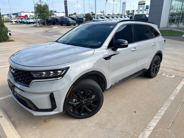 Used 2023 Gray Kia SX image 1