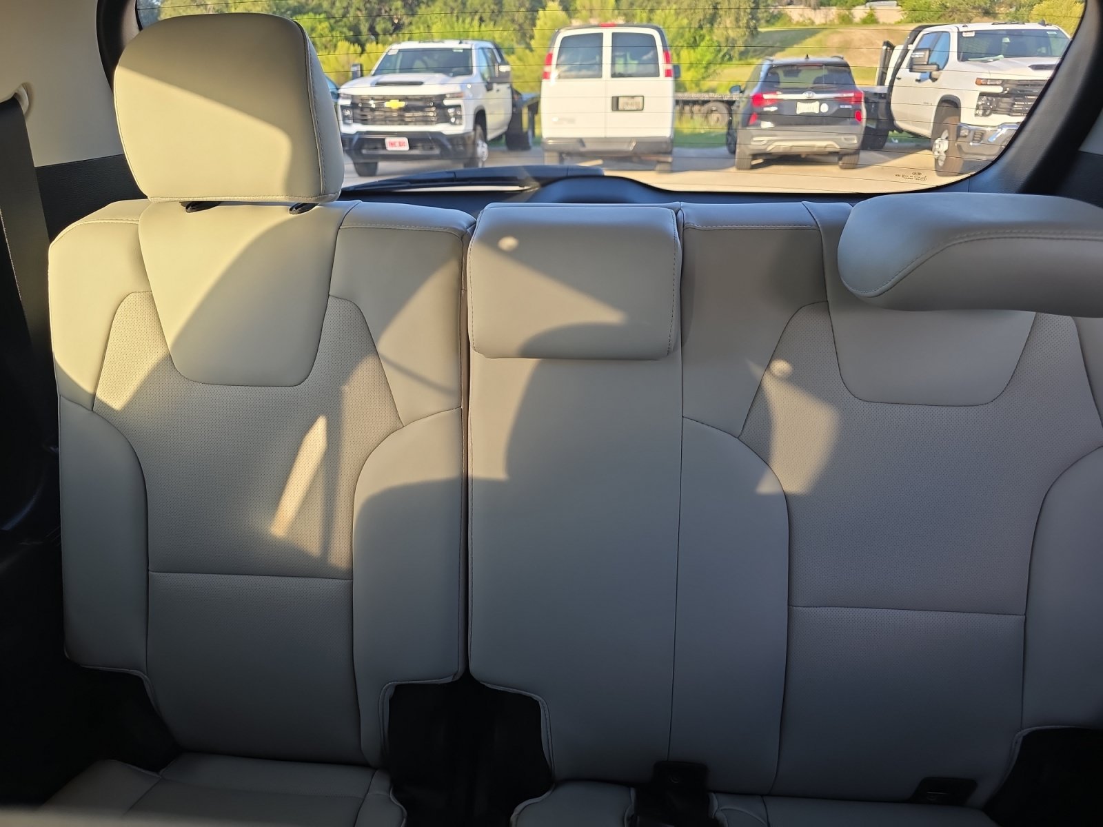 Used 2021 Gravity Grey Kia EX image 22