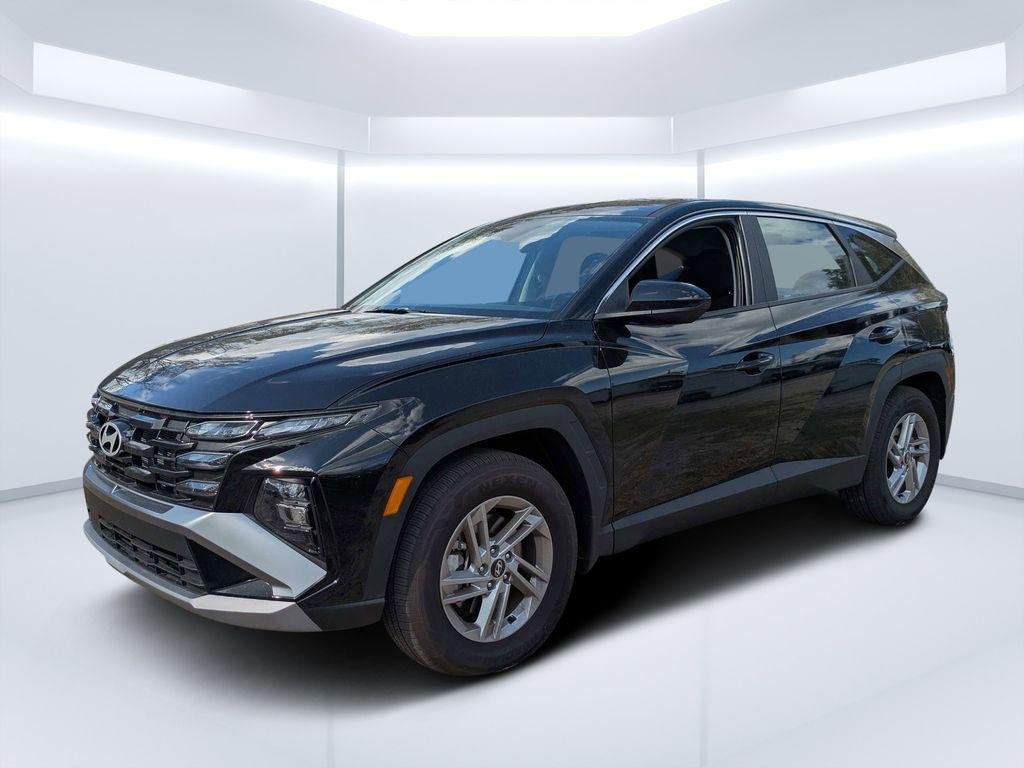 New 2026 Black Hyundai SE FWD image 7