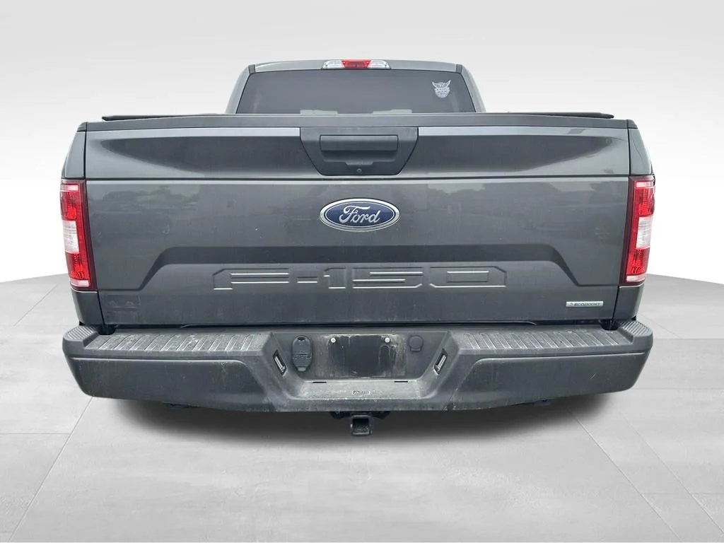Used 2020 Magnetic Ford XL image 5