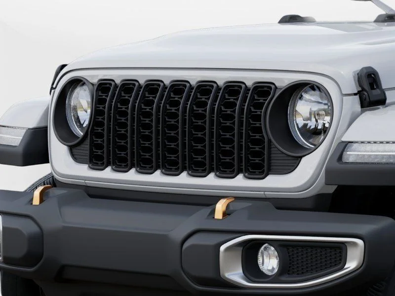 New 2026 Bright White Clear-Coat Exterior Paint Jeep 85th Anniversary Edition image 13