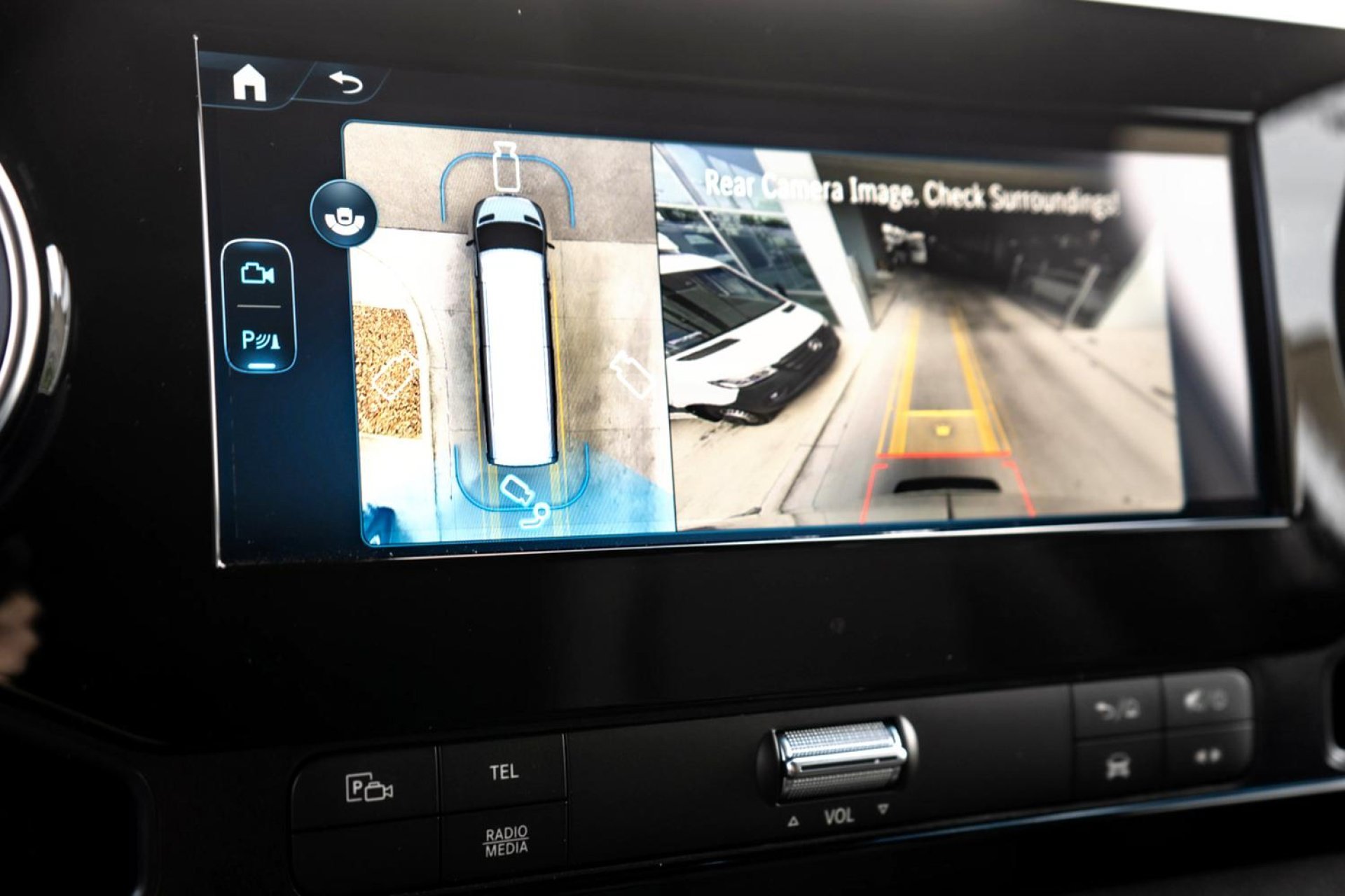 New 2025 Pebble+Gray Mercedes-Benz Cargo 170 WB image 23
