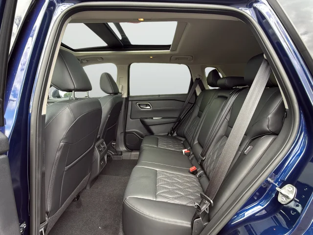 New 2026 Deep Ocean Blue Pearl Nissan Platinum image 27