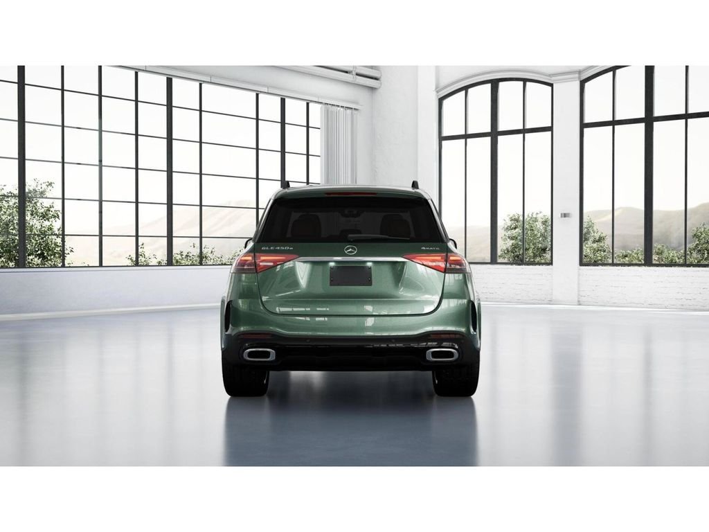 New 2026 MANUFAKTUR Ireland Mid Green Metallic Mercedes-Benz GLE 450 image 25