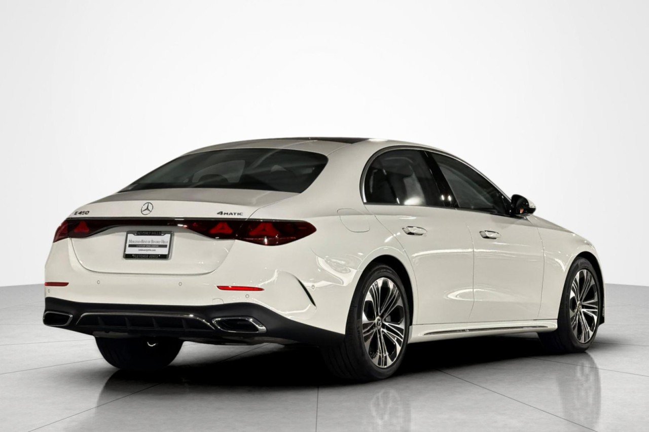New 2027 Polar White Mercedes-Benz E 450 4MATIC® Sedan image 5