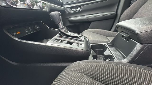 Used 2024 White Honda EX image 25