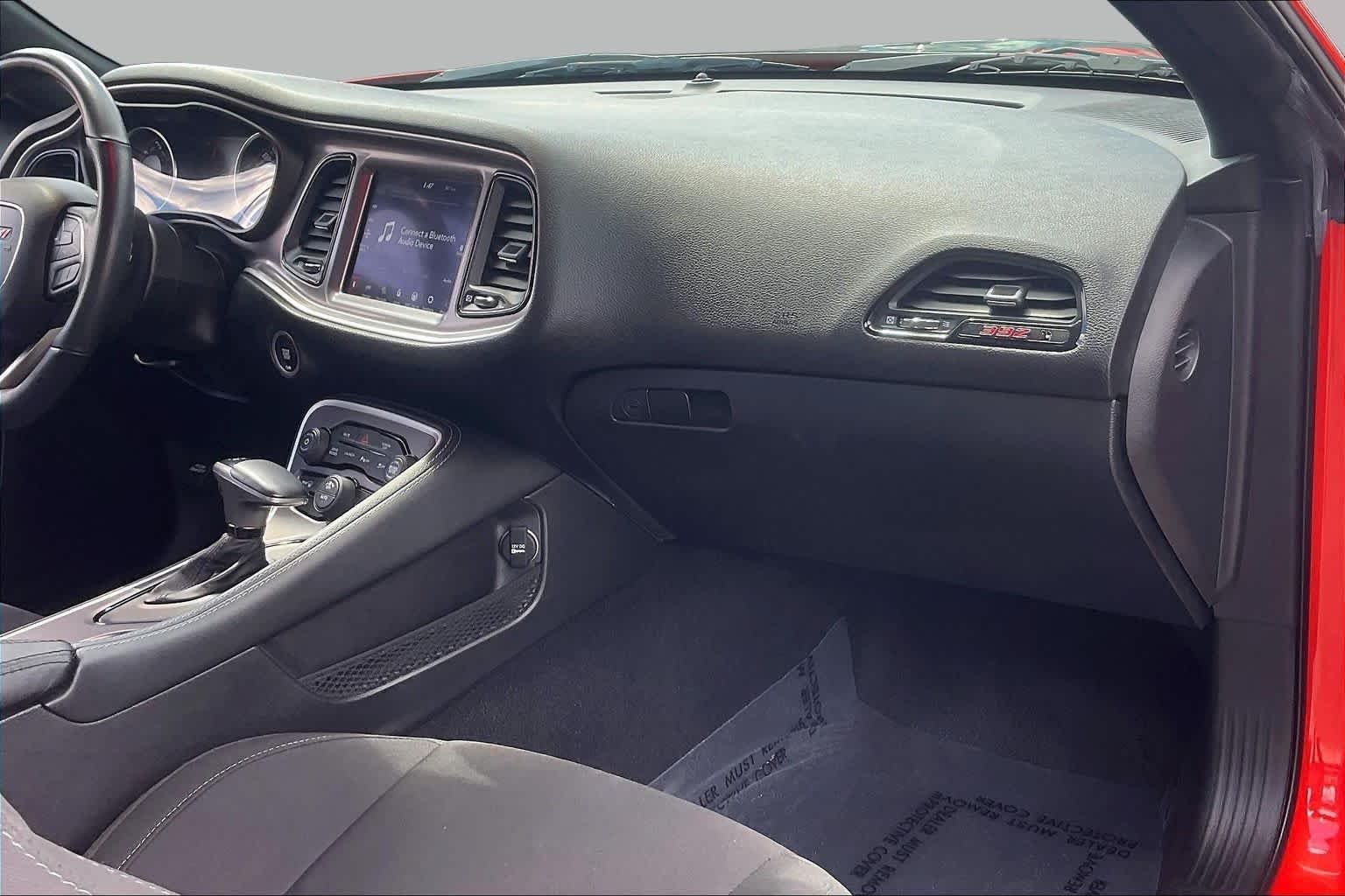 Used 2022 Go Mango Dodge R/T Scat Pack Widebody image 17