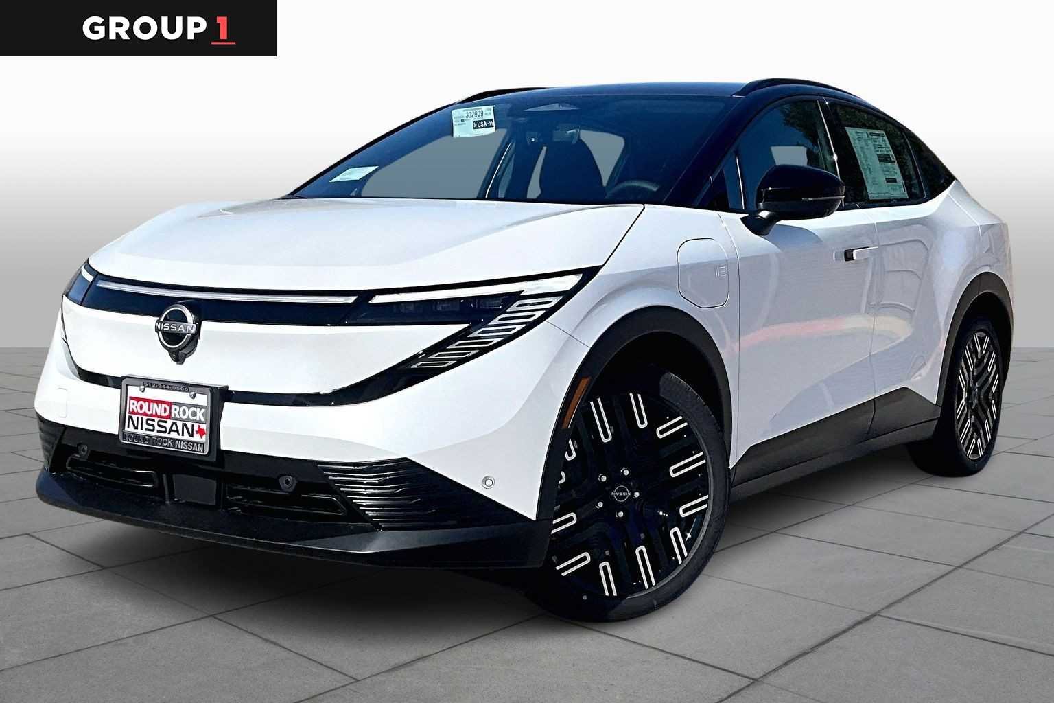 2026 Nissan Leaf Platinum+'s photo