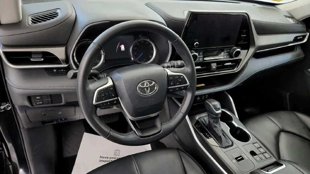 Used 2023 Black Toyota XLE image 24
