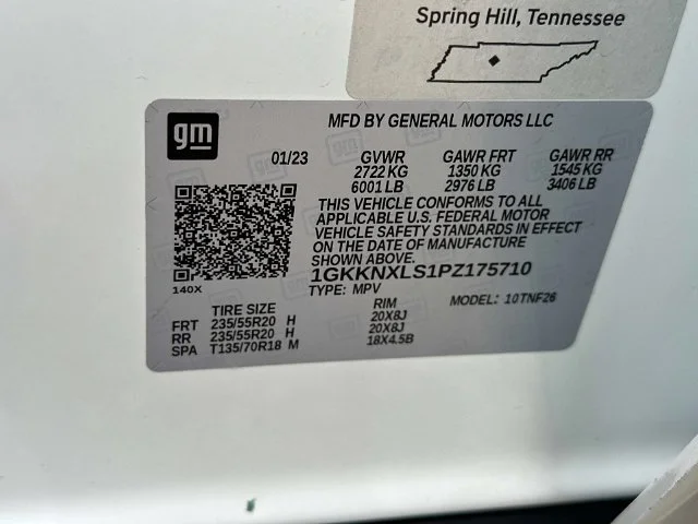 Used 2023 White GMC Denali image 18