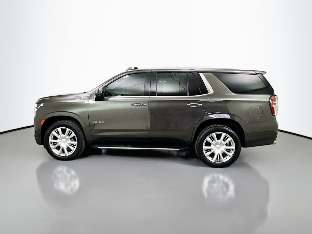 Used 2021 Gray Chevrolet High Country image 4