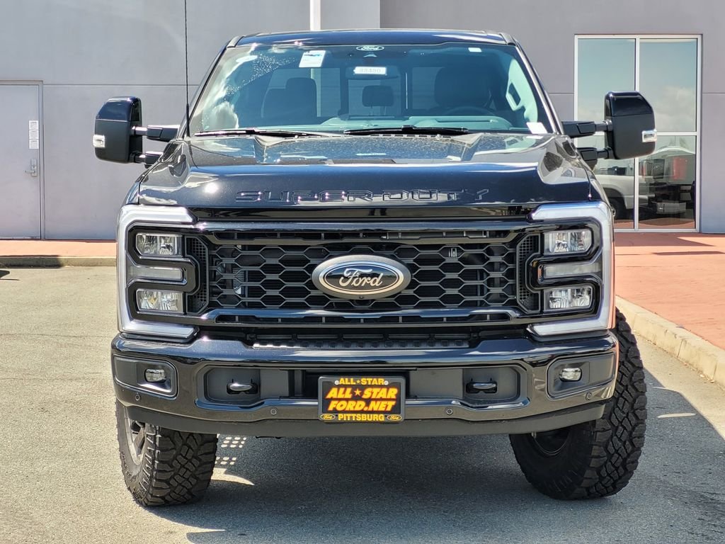 New 2026 Black Ford Lariat image 2