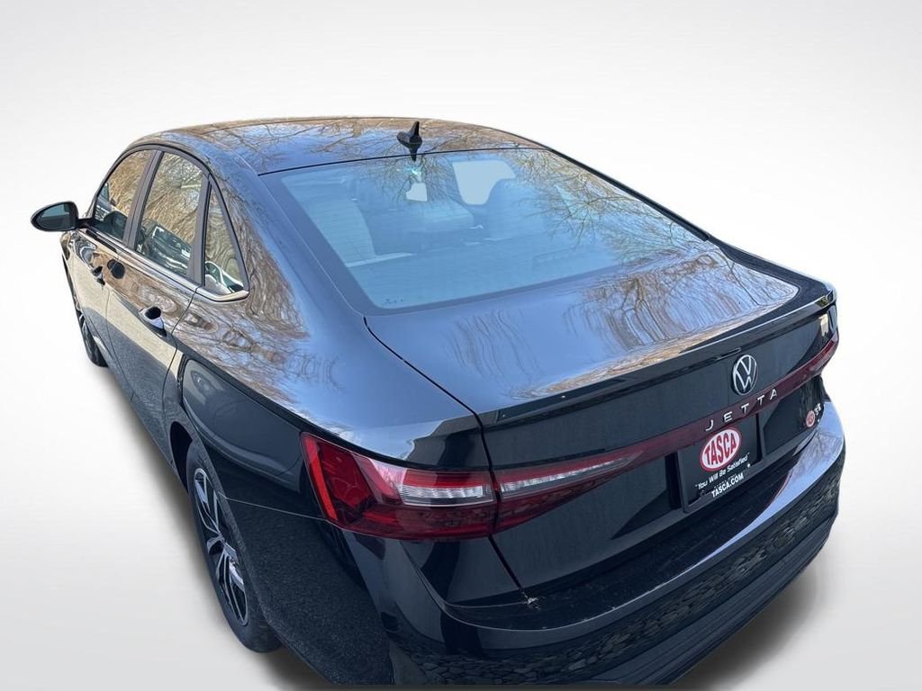 2025 Volkswagen Jetta SE - Photo 7