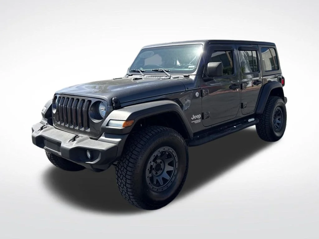 Used 2021 Gray Jeep Unlimited Sport image 5