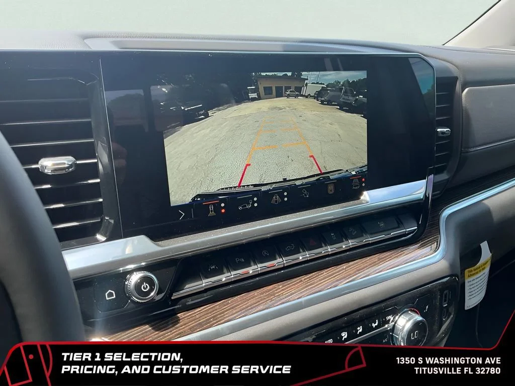 New 2026 Onyx Black GMC Elevation image 39