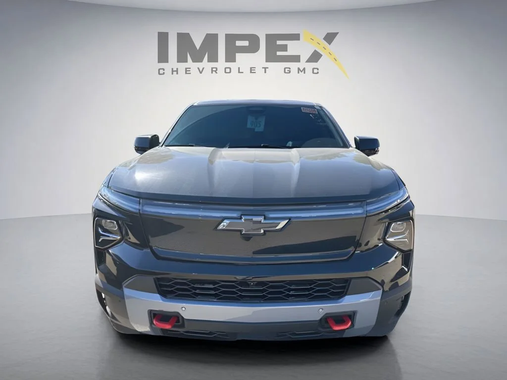 Used 2026 Black Chevrolet Trail Boss - Max Range image 6