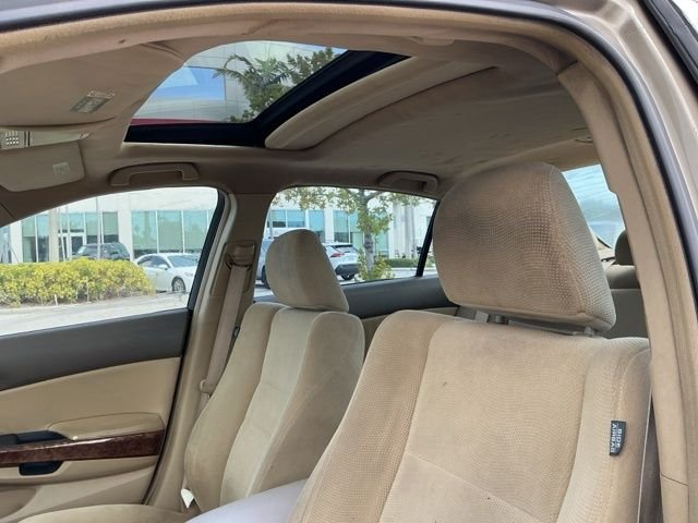 Used 2008  Honda EX image 15