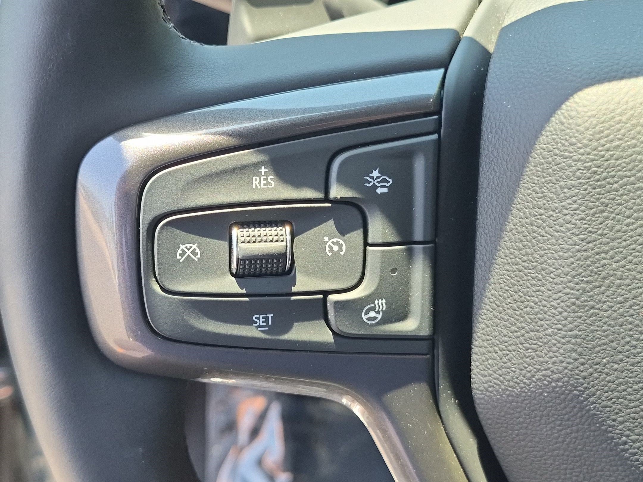 Used 2025 Cypress Gray Chevrolet ZR2 image 16