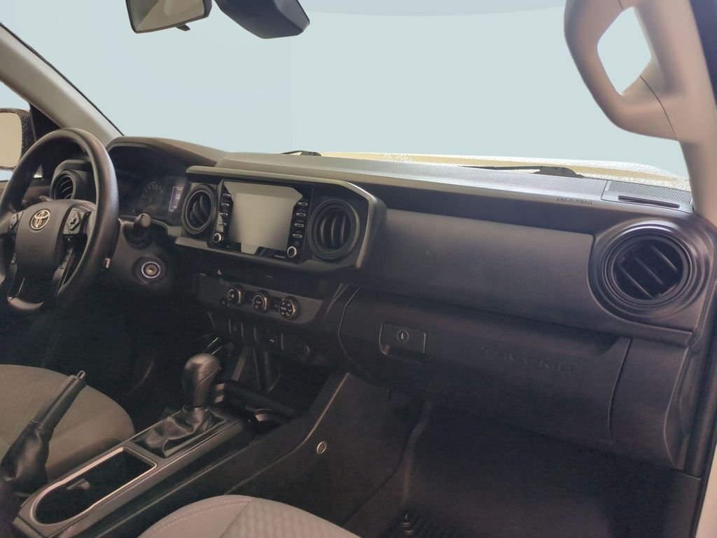 2022 Toyota Tacoma SR - Photo 26