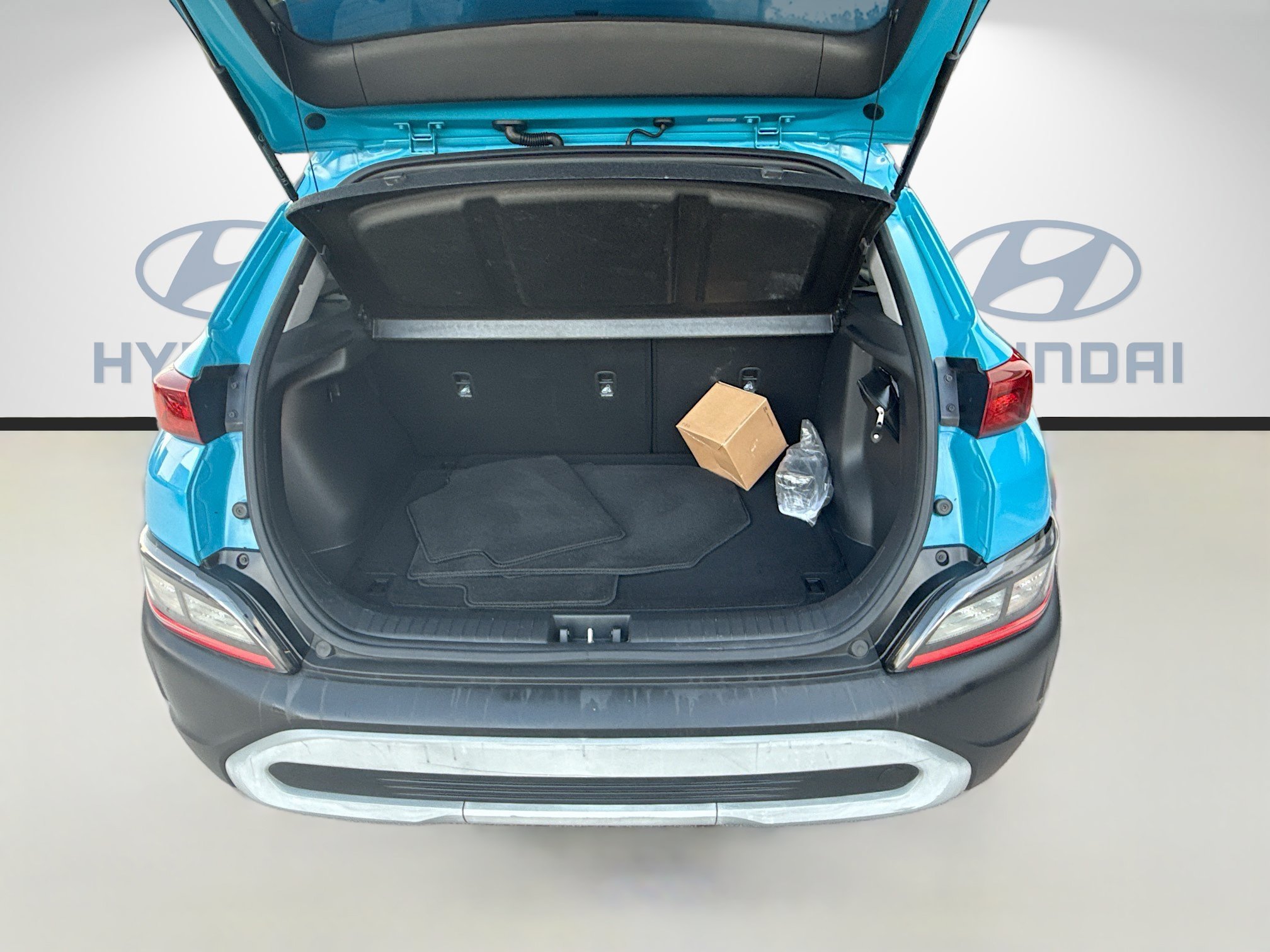 Used 2023 Teal Isle Hyundai SEL image 23
