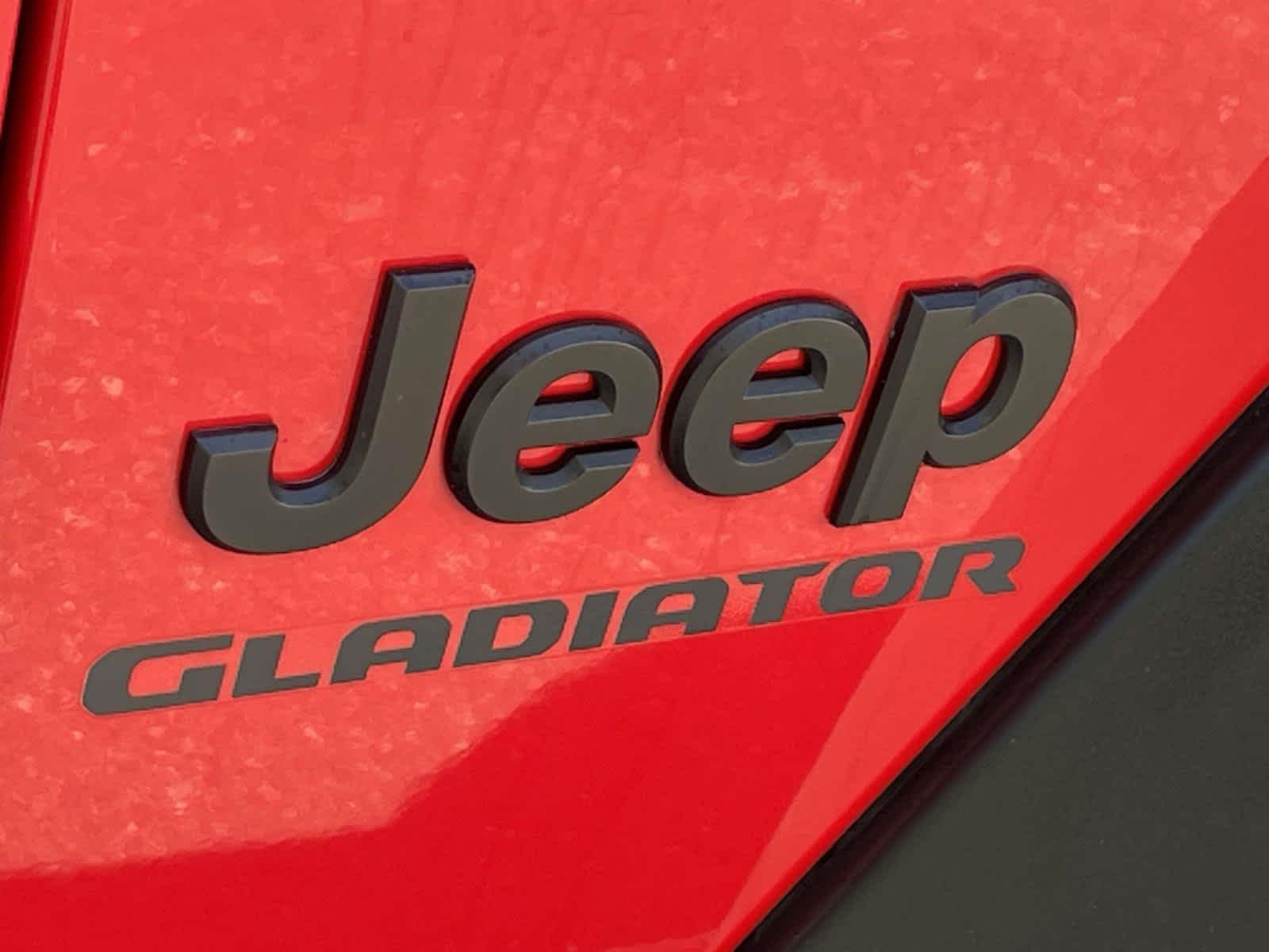 Used 2020 Firecracker Red Clearcoat Jeep Sport S image 14