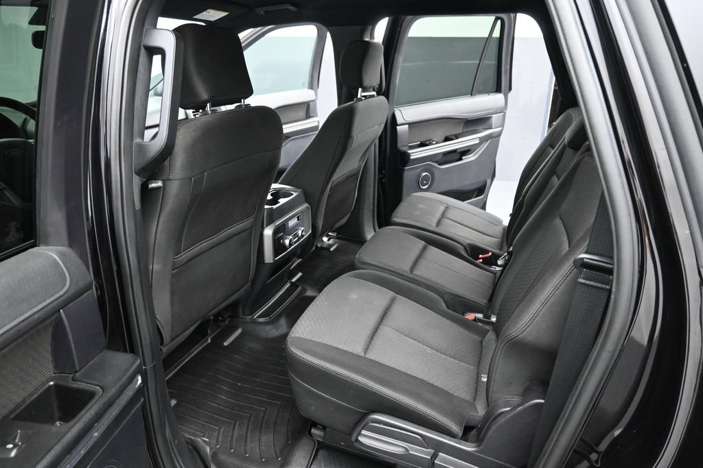 Used 2020 Black Ford XLT image 24