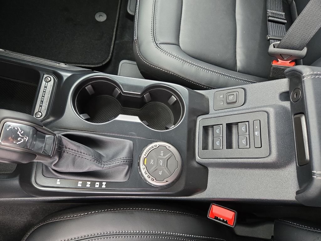 New 2026 Shadow Black Ford Outer Banks® image 26